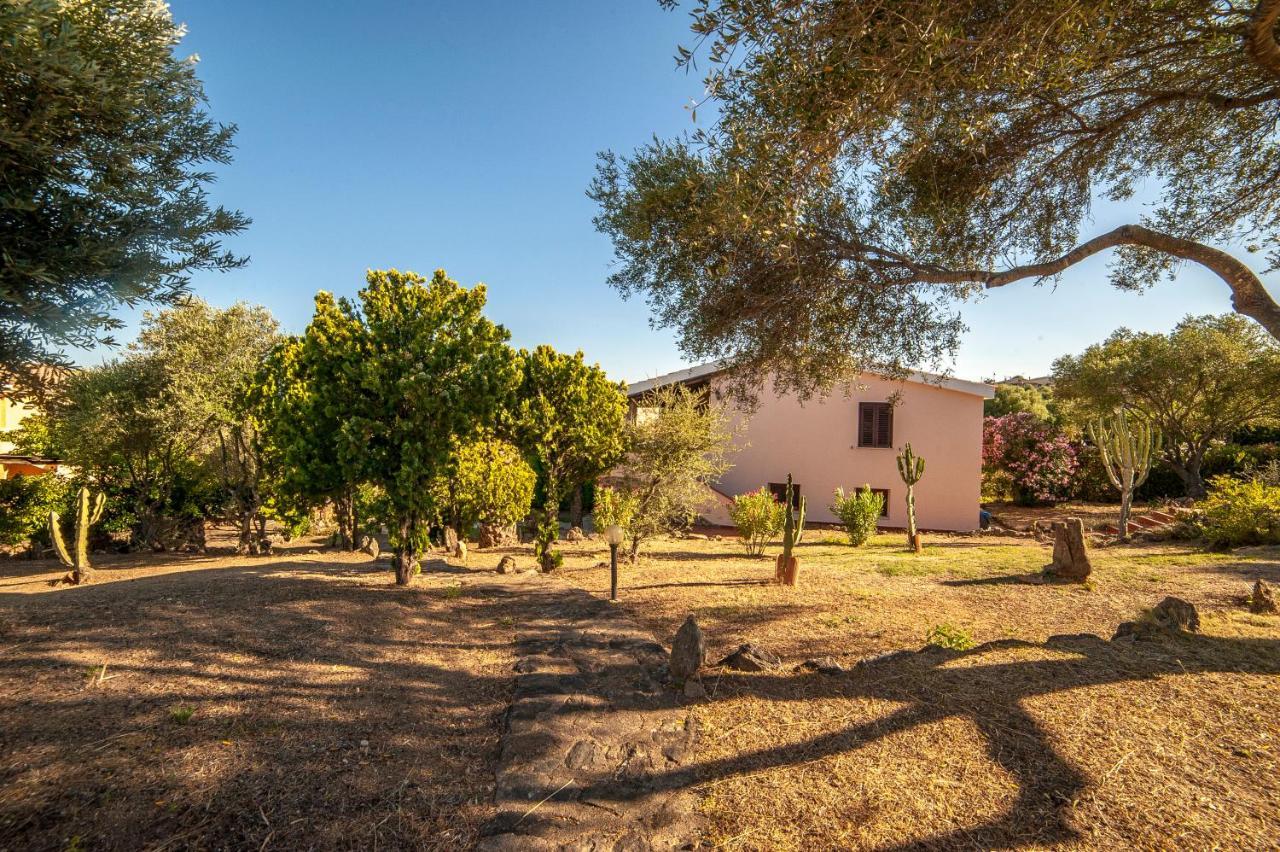 Villa Lilly Olbia Exterior photo